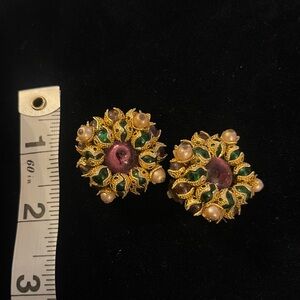 Rare Vintage Elegant Gold and Green Floral Earrings